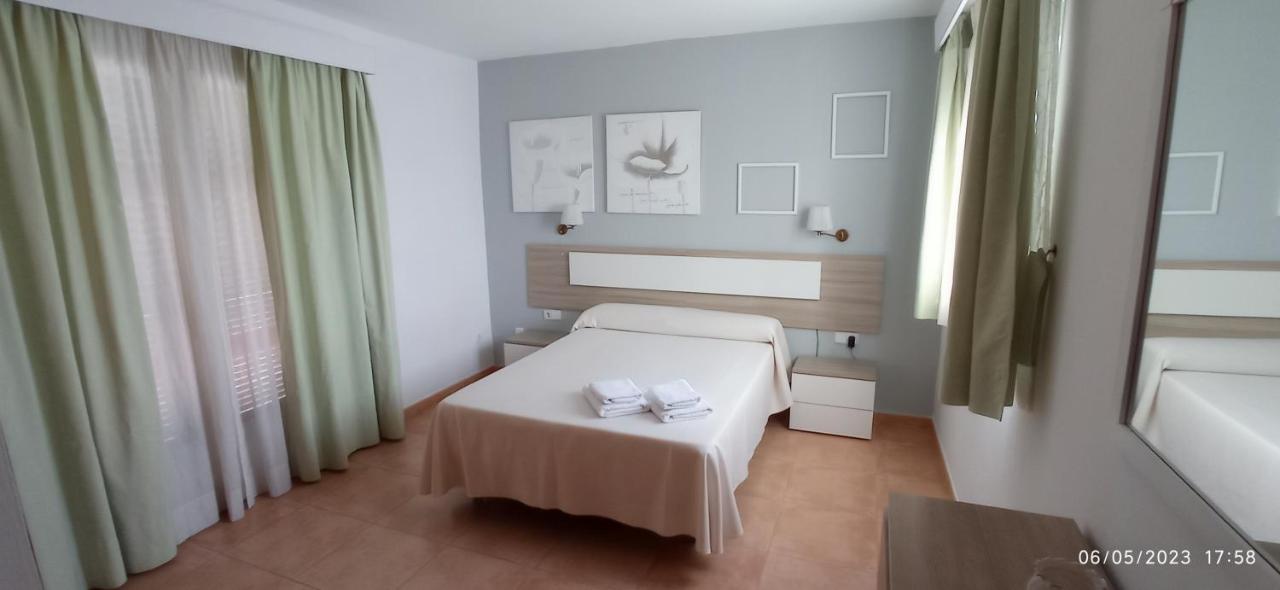 Villa Sirena Cala'N Blanes  Ngoại thất bức ảnh
